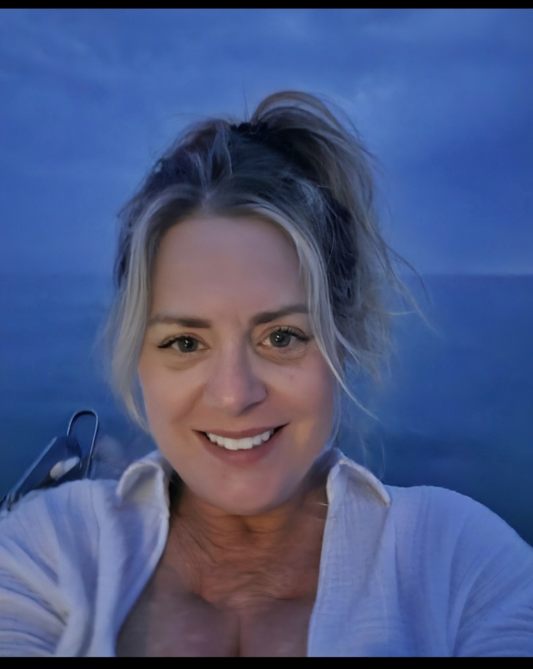 Dede, first mate and travel writer, on a private boat charter in Clearwater and St. Petersburg Florida