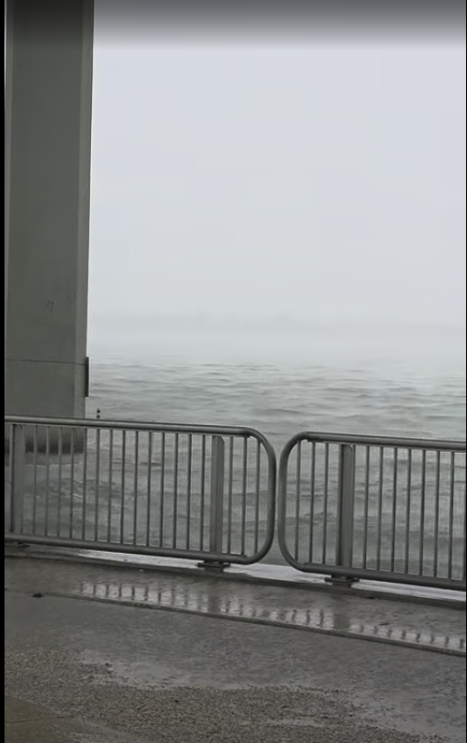 Heavy rain storm near the Belleair Causeway in Pinellas County Florida
